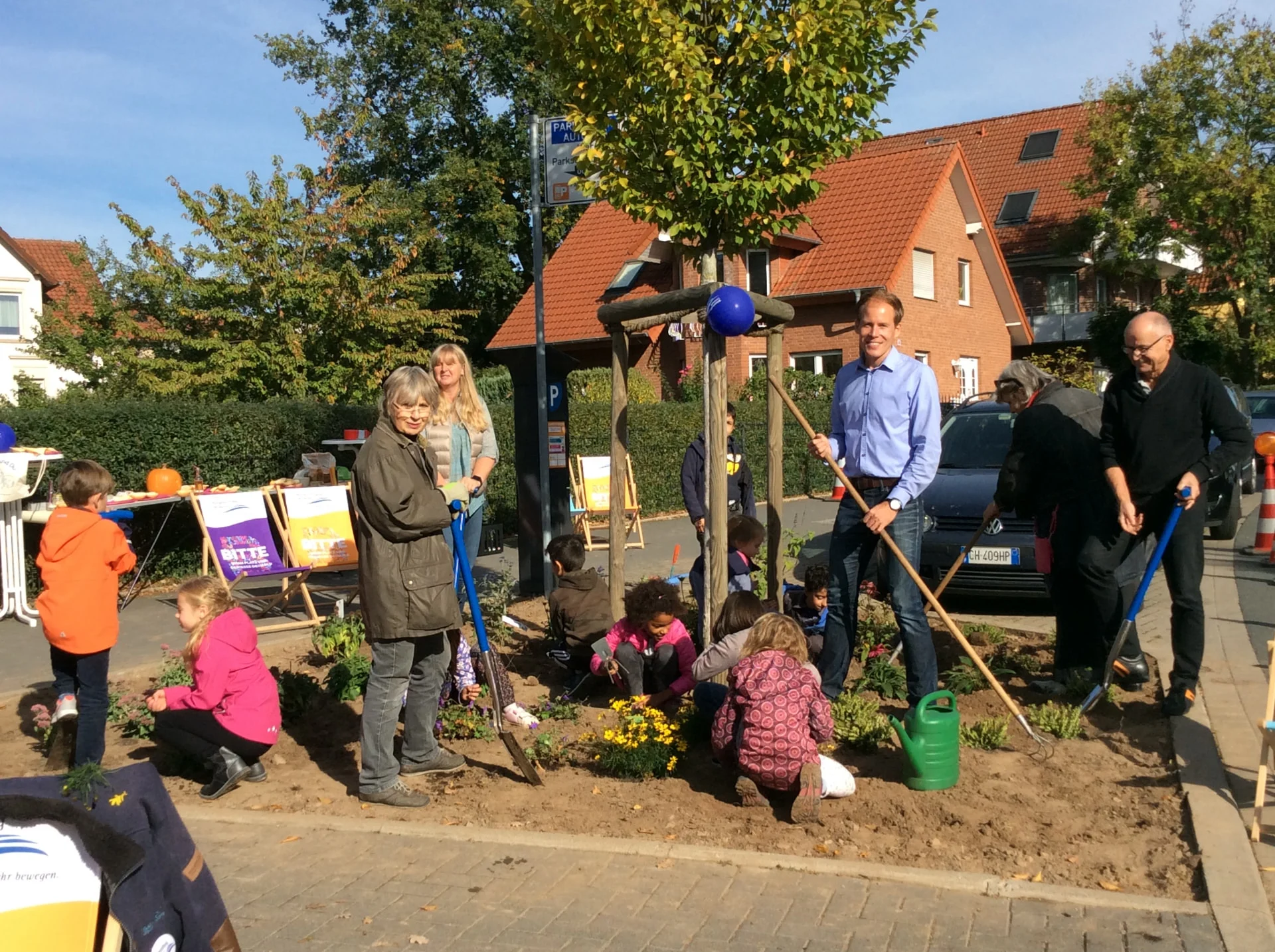 Beet-BegrĂĽnung an der Weerth-Schule